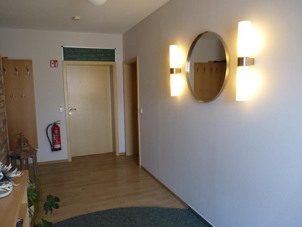 Cafe Und Pension Blohm Greifswald Luaran gambar