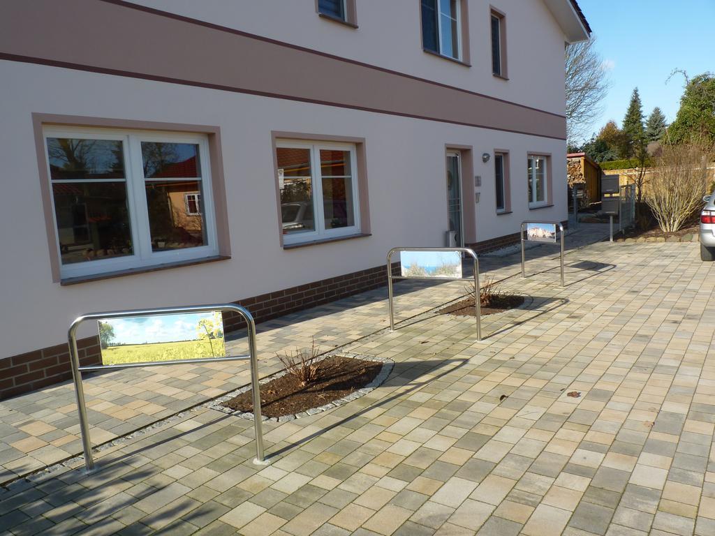 Cafe Und Pension Blohm Greifswald Luaran gambar