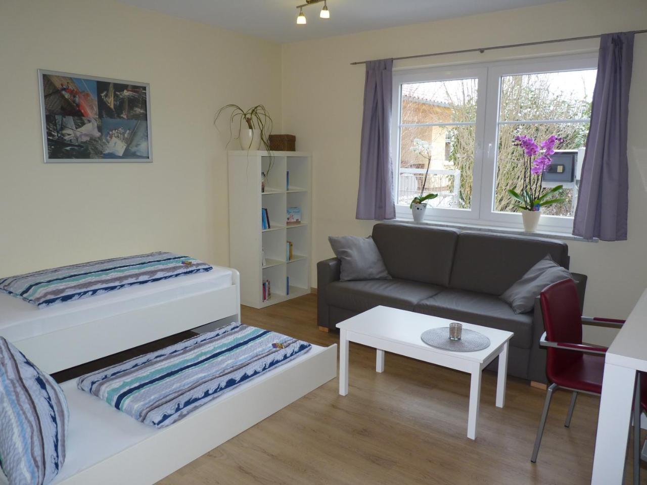 Cafe Und Pension Blohm Greifswald Luaran gambar