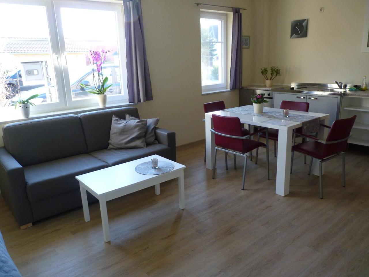 Cafe Und Pension Blohm Greifswald Luaran gambar