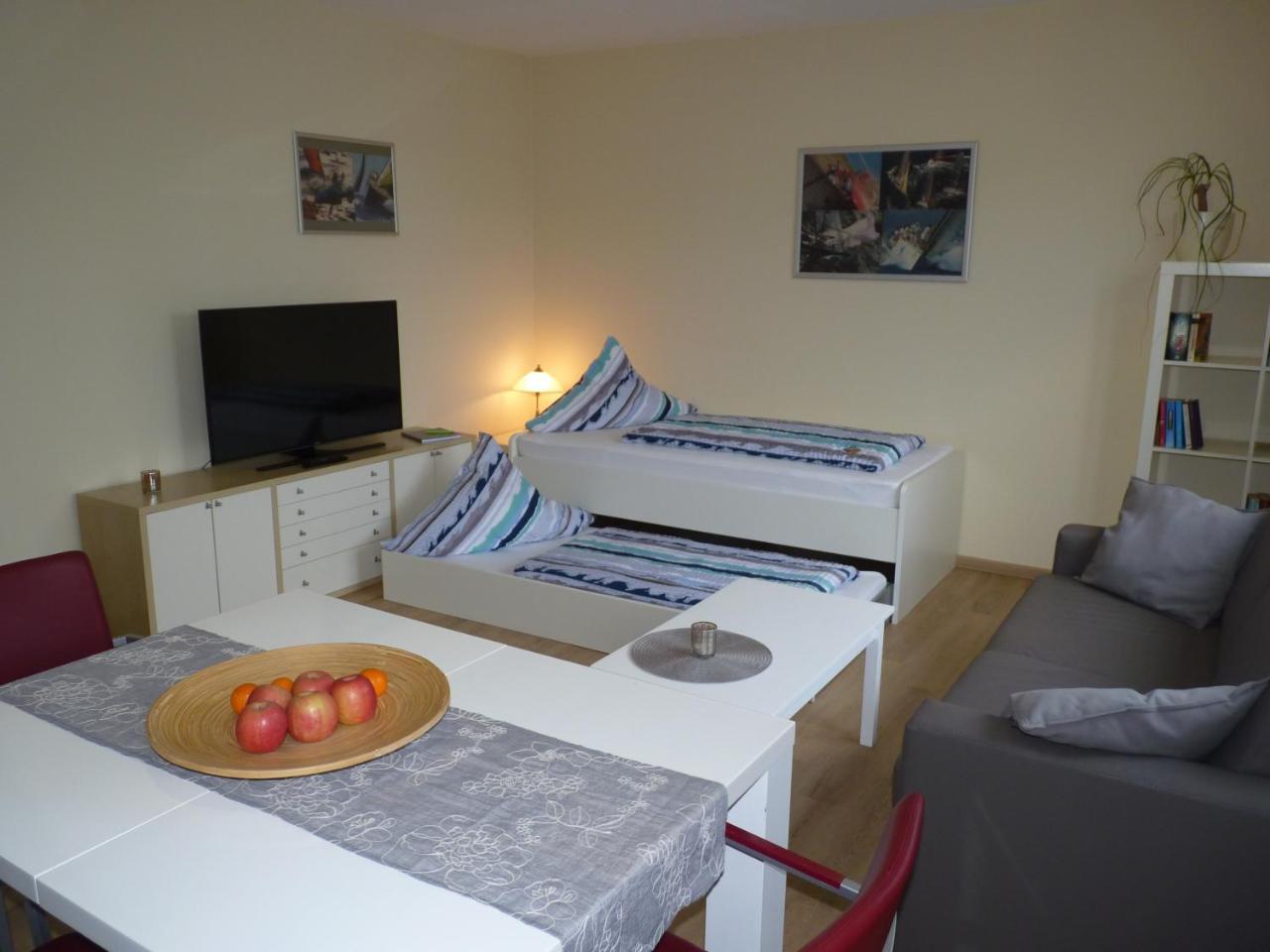 Cafe Und Pension Blohm Greifswald Luaran gambar